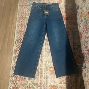 NWT! Slim Wide Leg - Just Black Denim.